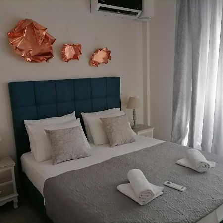 Petrani Suite 1 Néa Péramos 외부 사진