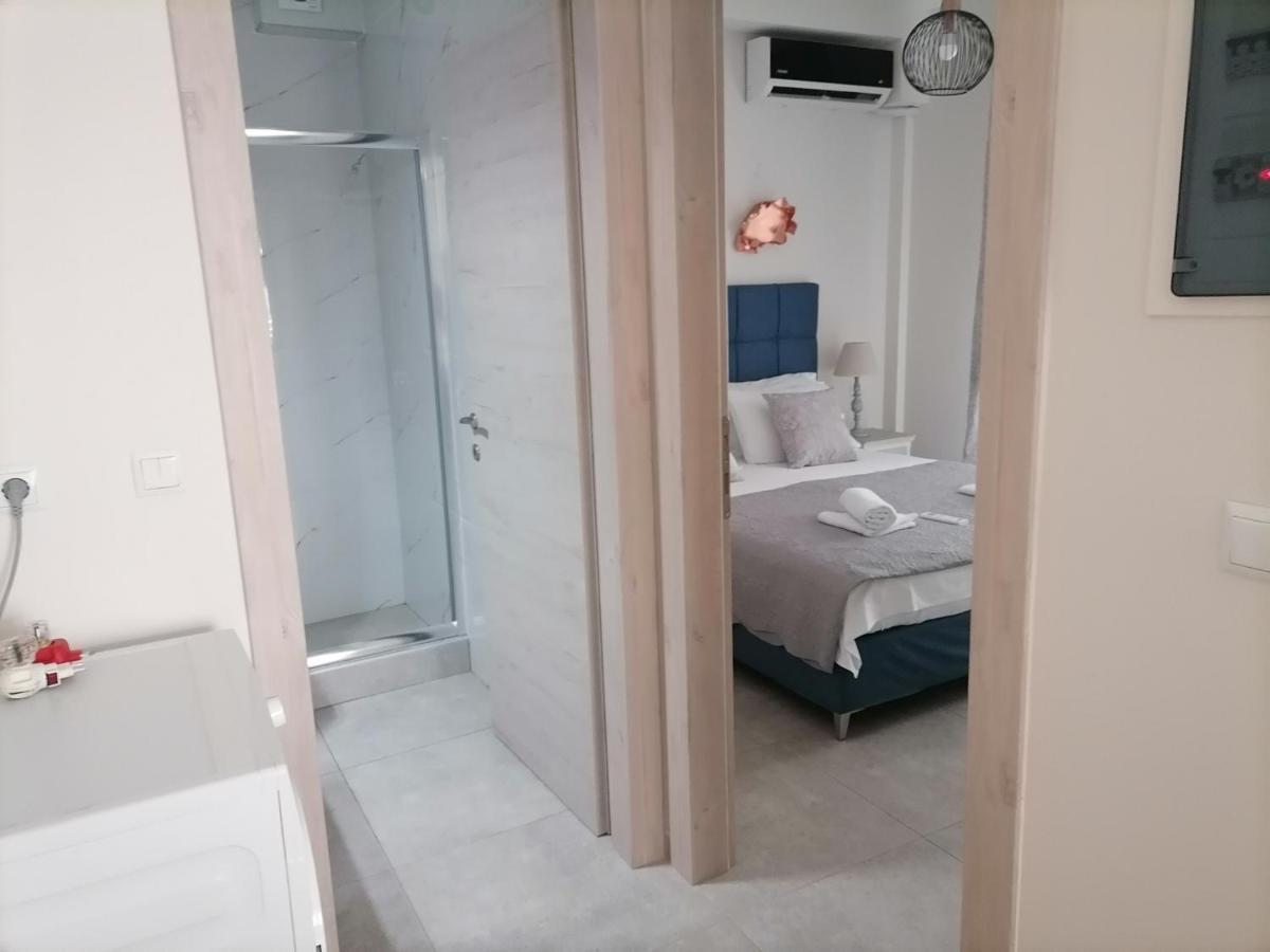 Petrani Suite 1 Néa Péramos 외부 사진