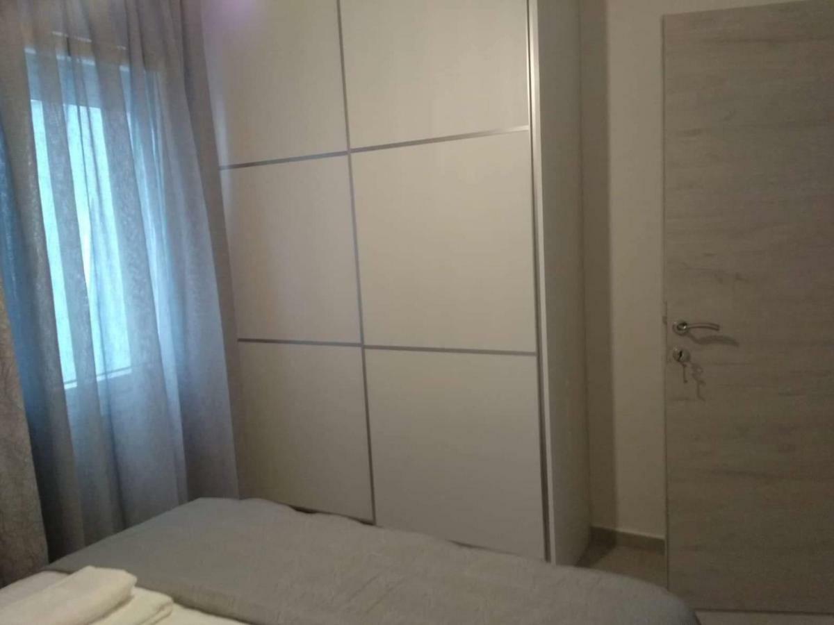 Petrani Suite 1 Néa Péramos 외부 사진
