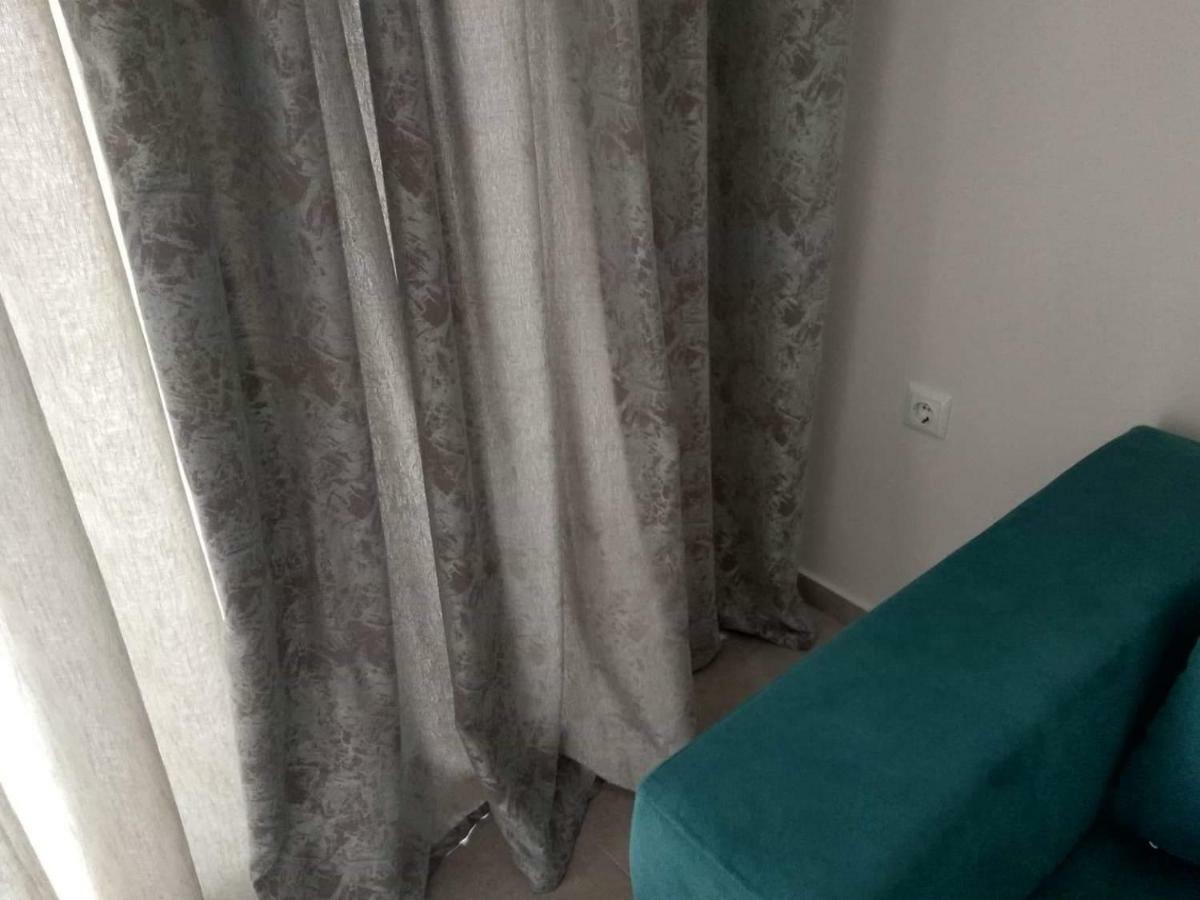 Petrani Suite 1 Néa Péramos 외부 사진