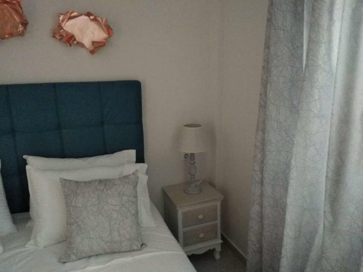 Petrani Suite 1 Néa Péramos 외부 사진